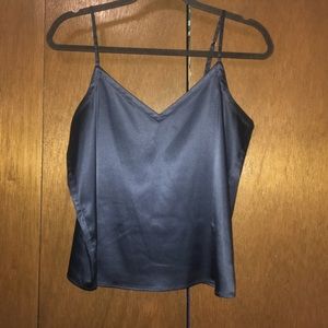 🦋SO CHIC: NAVY SATIN CAMISOLE🦋